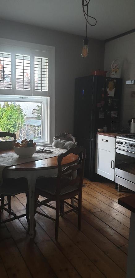 Homestay Poole Εξωτερικό φωτογραφία